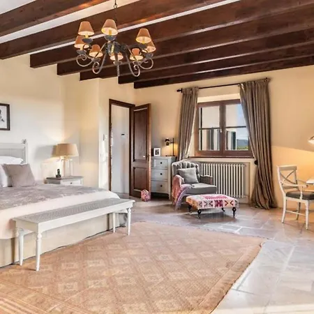 Pinet Maison De Luxury