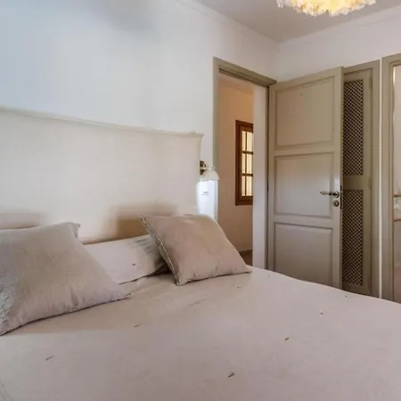 Pinet Maison De Luxury Saint-Tropez
